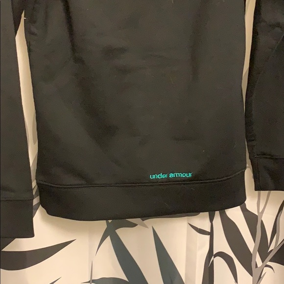 Under Armour Sweatshirt - Picture 5 of 8